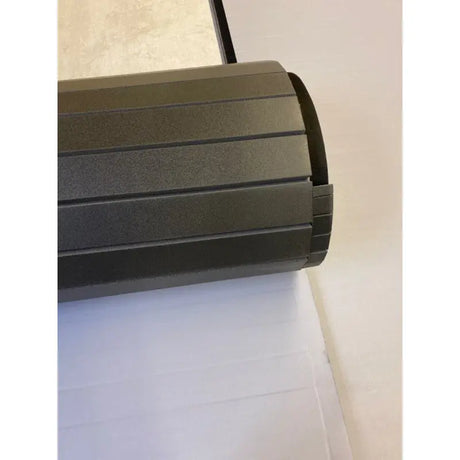 SportCom Flexi-Roll Ringermatte von Dollamur, Detail der aufgerollten Matte in Grau