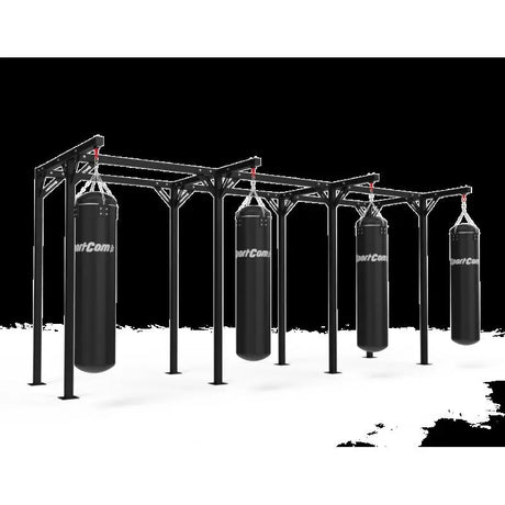 SportCom Proboxe Wandstation für Sandsäcke, Render der langen Station mit fünf Sandsäcken vor Schwarz