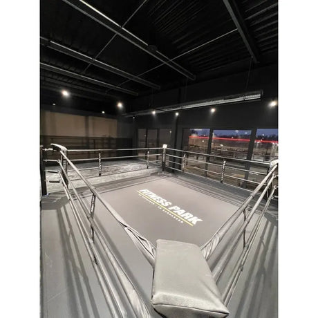 SportCom Ringplane für Podium-Trainingsringe – Graue Plane mit Aufdruck im Podiumring von oben
