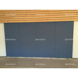 SportCom Wandpolster Standard, blaugraue Polster an einer Holzwand, Frontansicht