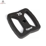 tiguar Power Gym Butterfly Scheiben 7,5 kg V2 (Paar), Schrägansicht einer Scheibe mit Griffen
