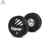 tiguar PU Kurzhantel 22,5 kg, Variante 7 kg, Schrägansicht mit Gewichtsangabe auf der Scheibe