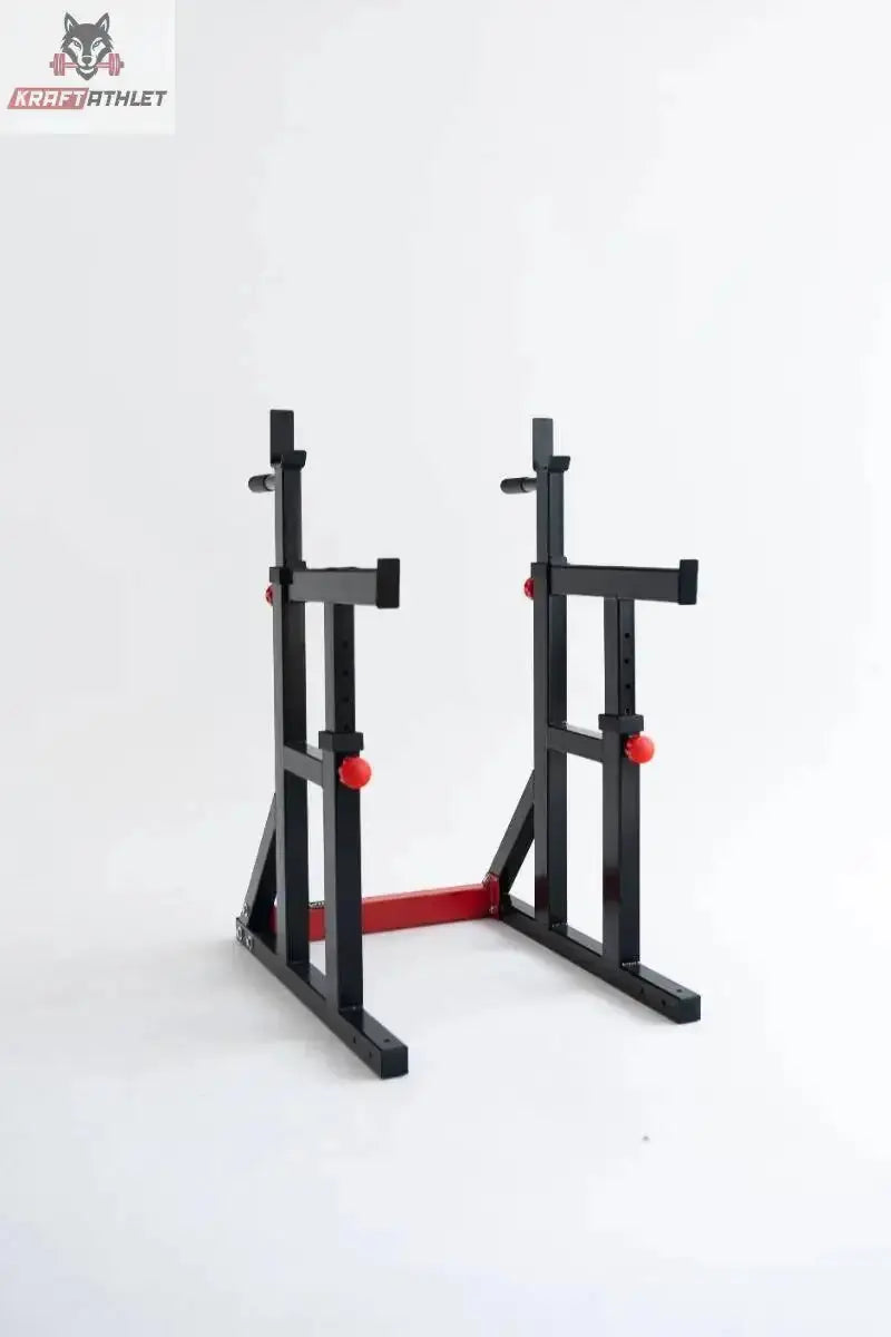 Titanium Strength 280RS Squat Rack / Dip Stand freistehend vor hellem Hintergrund, Gesamtansicht beider Ständer