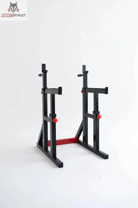 Titanium Strength 280RS Squat Rack / Dip Stand freistehend vor hellem Hintergrund, Gesamtansicht beider Ständer