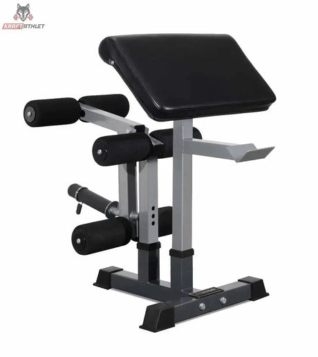 Titanium Strength 330A Leg Developer und Scott-Pult für die 330BM in Schrägansicht von vorn links