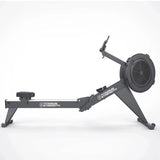 Titanium Strength Air Rowing Machine Rudergerät in der Seitenansicht mit Luftrad, Laufschiene und Monitor