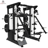 Titanium Strength B100 / B200 Jammer Arms am Kraftstation-Rack montiert, Schrägansicht von links mit Hantelscheiben