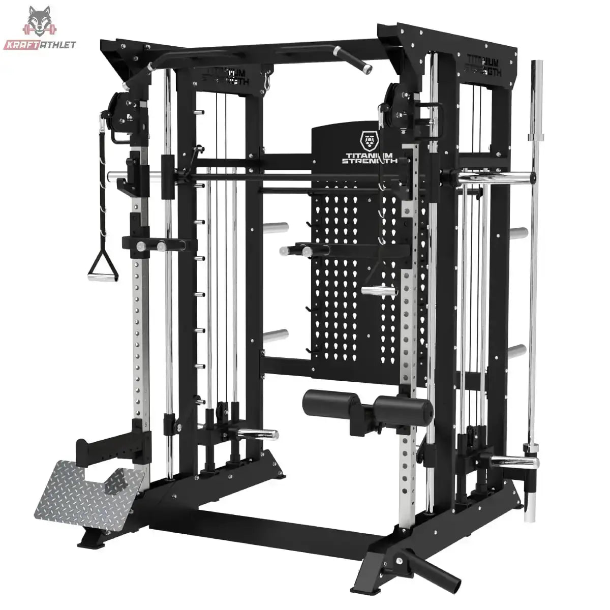 Titanium Strength B100 V4 Kraftstation: Schrägansicht von links mit Multipresse und Seilzügen