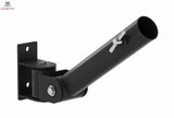 Titanium Strength B2 Landmine T-Bar Trainer Evolution: schwarze Wandplatte mit schwenkbarer Hülse, Schrägansicht