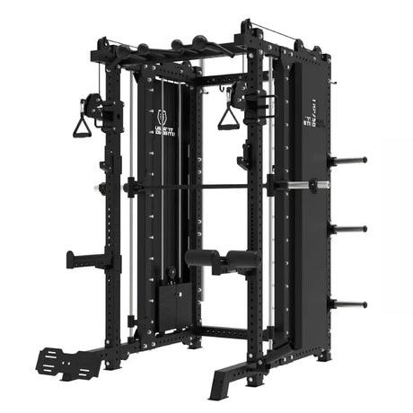 Titanium Strength B500 PRO Smith Machine mit Doppelpulley und Rack in Schwarz, Schrägansicht mit Kabelzügen und Ablagen