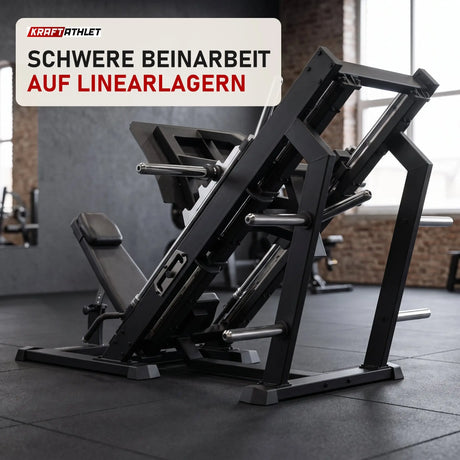 Titanium Strength Beinpresse 45° Plus Elite Series in einem fertig eingerichteten Studio mit dunklen Wänden und Gummiboden