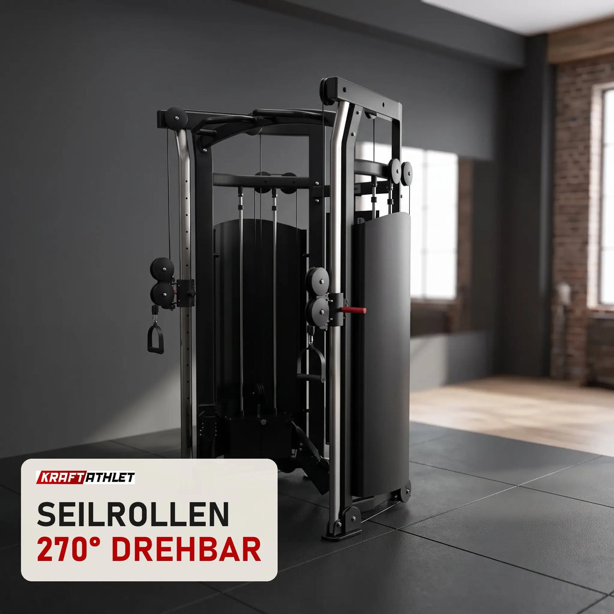 Titanium Strength Black Series Functional Trainer in einem fertig eingerichteten Studio mit dunklen Wänden und Gummiboden