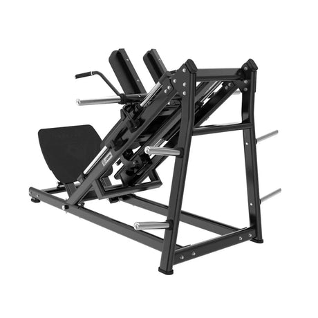 Titanium Strength Black Series Hackenschmidt Kniebeuge Maschine – Schrägansicht von hinten mit Fußplatte und Rahmen
