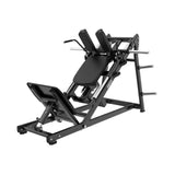 Titanium Strength Black Series Hackenschmidt Kniebeuge Maschine – Schrägansicht mit Fußplatte, Schulterpolstern und Scheibenhaltern