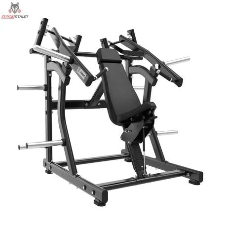 Titanium Strength Black Series IsoLateral Super Incline Chest Press in Frontschrägansicht mit Rückenpolster