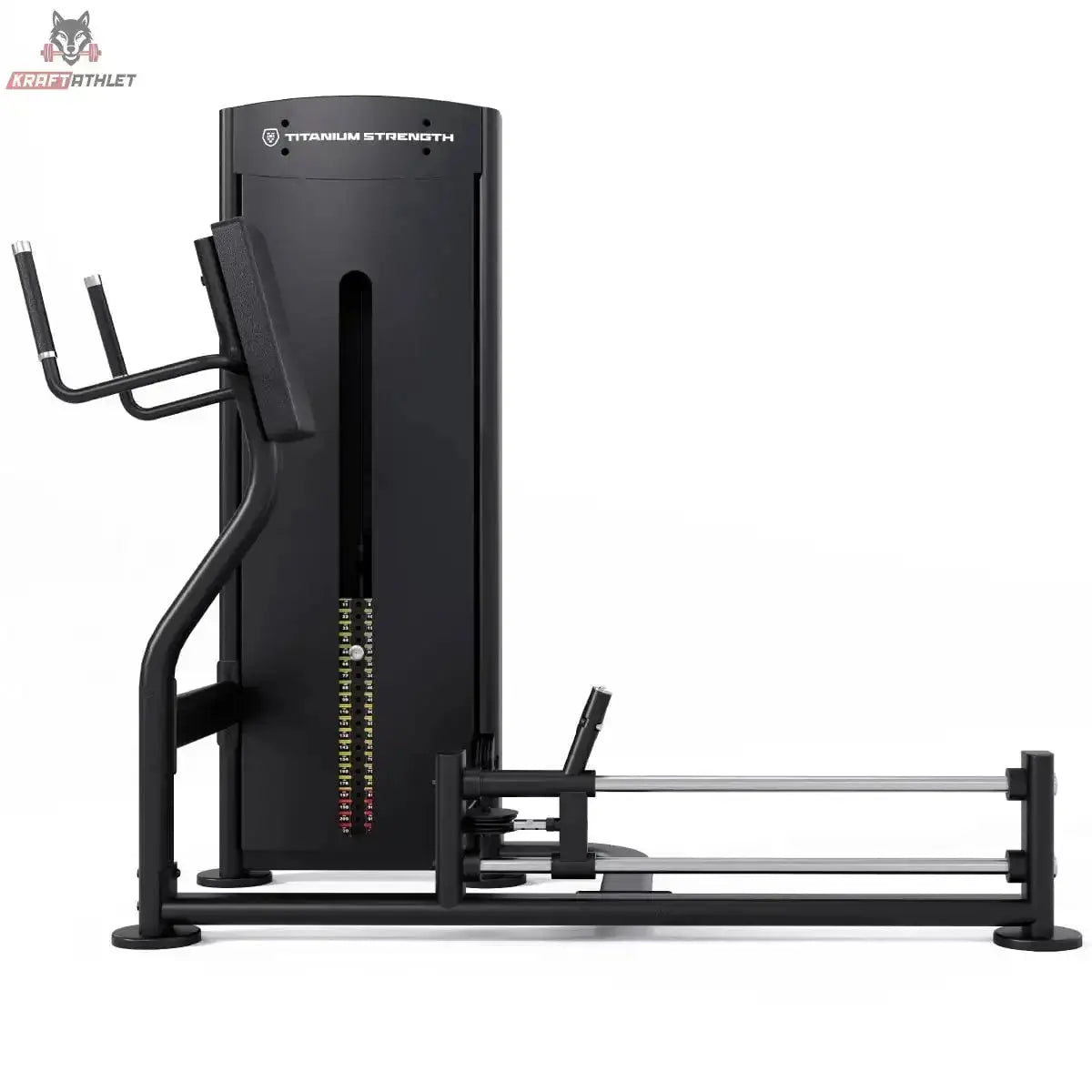 Titanium Strength Black Series Kickmaschine – Schrägansicht mit Fußplattform und Gewichtsturm, schwarz