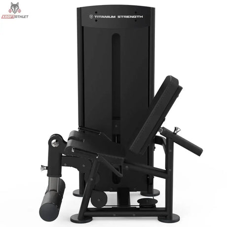Titanium Strength Black Series Leg Extension: Schrägansicht von links mit Beinrollen, in Schwarz