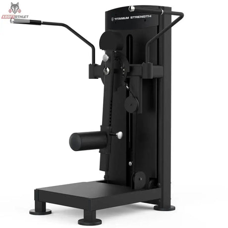 Titanium Strength Black Series Multi Hip: Schrägansicht mit Hebelarm, Haltegriffen und Plattform, in Schwarz