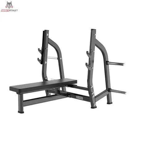 Titanium Strength Black Series Olympische Drückbank Flach: Schrägansicht von links mit Flachbank und Ablagen