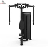 Titanium Strength Black Series Pec Fly & Rear Delt: Vorderansicht mit ausgebreiteten Schwenkarmen, in Schwarz