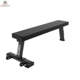 Titanium Strength Black Series Professionelle Flachbank, Schrägansicht von hinten auf die Standfüße