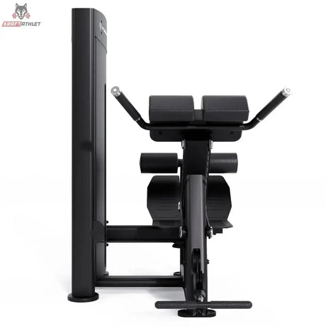 Titanium Strength Black Series Rückenstrecker Hyperextension – Seitenansicht mit Beinpolstern und Gewichtsturm, schwarz