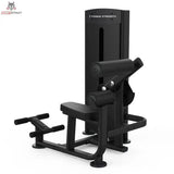 Titanium Strength Black Series Rückenstreckung: Schrägansicht von rechts mit Sitz und Fußrolle, in Schwarz