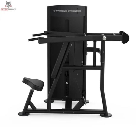 Titanium Strength Black Series Schulterpresse: Schrägansicht von rechts mit Sitz und Hebelarmen, in Schwarz