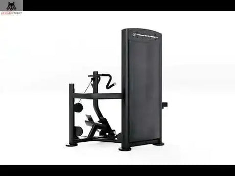 Titanium Strength Black Series Seated Row: Ansicht von hinten auf den Gewichtsturm, in Schwarz