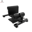 Titanium Strength Black Series Sissy Squat BS-SS in Schwarz, Schrägansicht von vorn mit Wadenpolster