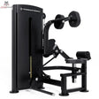 Titanium Strength Black Series Total Abdominal: Schrägansicht von rechts mit Brustrolle und Sitz