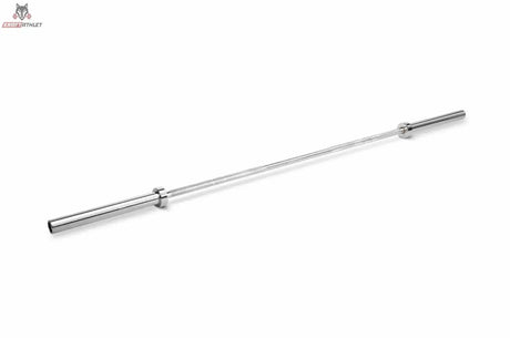 Titanium Strength BO20 Olympische Langhantelstange, komplette Stange in Schrägansicht, verchromt