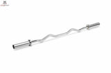 Titanium Strength BOZ20 Olympia SZ-Stange in voller Länge, verchromt, mit gebogenem Griff auf weißem Hintergrund