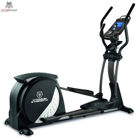 Titanium Strength CT900 LCD Crosstrainer Performance Series in Schwarz, Schrägansicht mit Griffen und Schwungrad