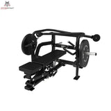 Titanium Strength Elite Series Crossover Multipress in Schrägansicht mit Hantelscheiben und Bank