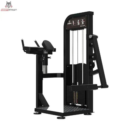 Titanium Strength Elite Series Gluteusmaschine – Schrägansicht mit Brustpolster, Hebel und Standplattform