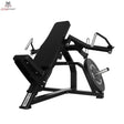 Titanium Strength Elite Series IsoLateral Incline Pec Fly – Schrägansicht von vorn mit Schrägpolster und Hebelarmen