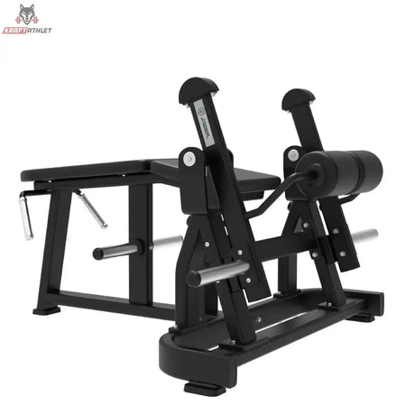 Titanium Strength Elite Series IsoLateral Prone Leg Curl in Schrägansicht von rechts mit Hebelarmen und Griffen