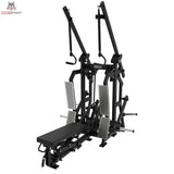 Titanium Strength Elite Series Latzug und Ruderzug IsoLateral Combo – Schrägansicht mit Bank, zwei Hebelarmen und beiden Gewichtstürmen