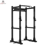 Titanium Strength Elite Series Power Cage E30 in Schrägansicht mit Lochraster und Klimmzugstange