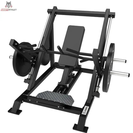 Titanium Strength Elite Series Schräger Linear-Rudertrainer in Schrägansicht mit Brustpolster und Hantelscheiben