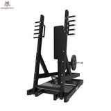 Titanium Strength Elite Series Stehende Brustpresse mit Hebelarm in Schrägansicht von vorn mit Rückenpolster