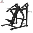 Titanium Strength Elite Series Super Incline Chest Press in Schrägansicht von vorn mit Druckarmen, Sitz und Scheibenaufnahmen