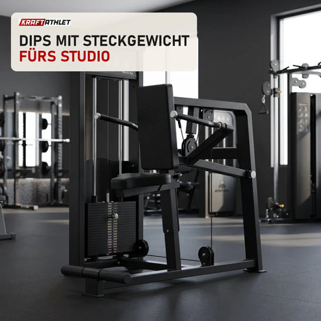 Titanium Strength Elite Series Trizeps Dips in einem fertig eingerichteten Studio mit dunklen Wänden und Gummiboden