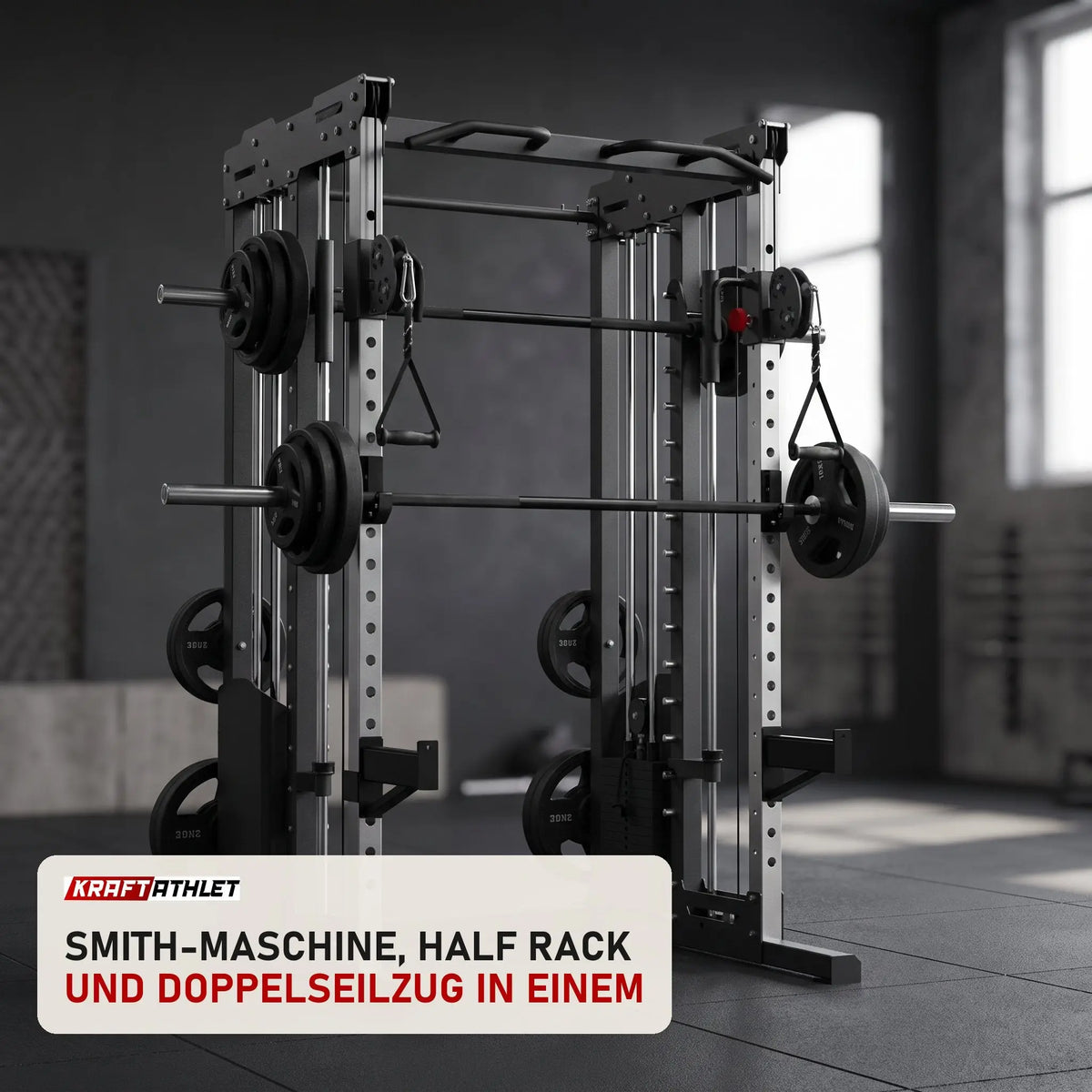 Titanium Strength FT3 Kraftstation in einem fertig eingerichteten Studio mit dunklen Wänden und Gummiboden