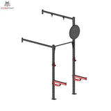 Titanium Strength Functional Wall RIG T3: Detail eines Segments mit Zielscheibe und Ablagen