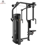 Titanium Strength Genesis Series Pec Fly & Rear Delt in Schwarz, Schrägansicht von links mit Griffen