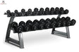 Titanium Strength HD25 Gummi-Hantelset 2,5–25 kg mit Rack in Schrägansicht, zweistöckige Ablage voll bestückt