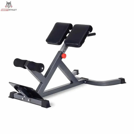 Titanium Strength Hyper Extension 45-Grad-Bank BH45 in Schrägansicht von vorne mit Fersenrollen