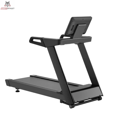 Titanium Strength LC10 DC Laufband – Schrägansicht von hinten vor schwarzem Hintergrund